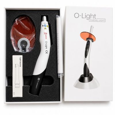O-LIGHT curing light (WOODPECKER) — Équipements